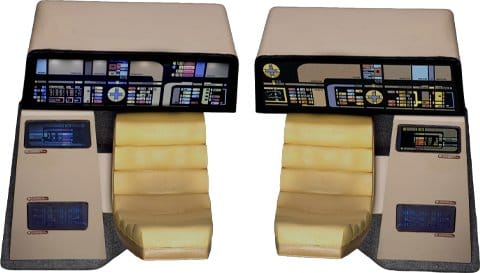 Star Trek: The Next Generation Replik 1/6 Enterprise-D Bridge Consoles Set Image 1