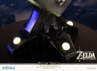 The Legend of Zelda Breath of the Wild PVC Statue Hylian Shield Collector's Edition 29 cm Image 8