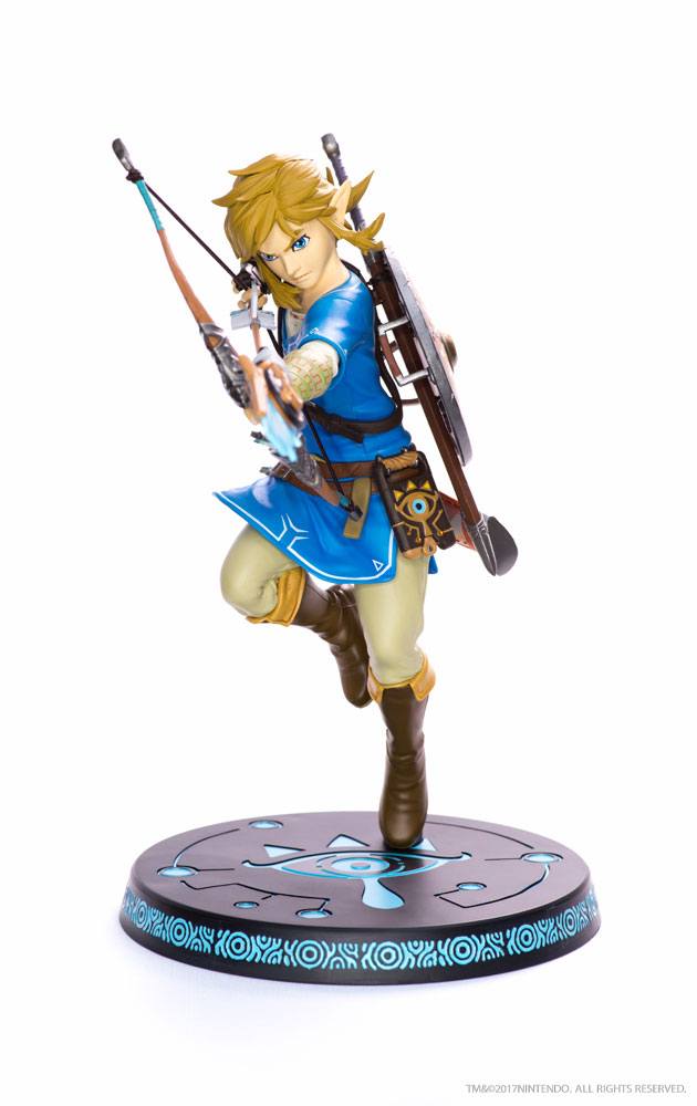 The Legend of Zelda Breath of the Wild PVC Statue Link 25 cm Image 1