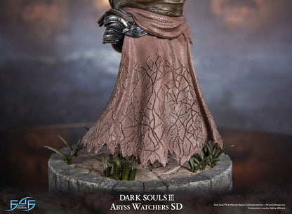 Dark Souls III Resin Statue The Abyss Watchers SD 26 cm Image 9