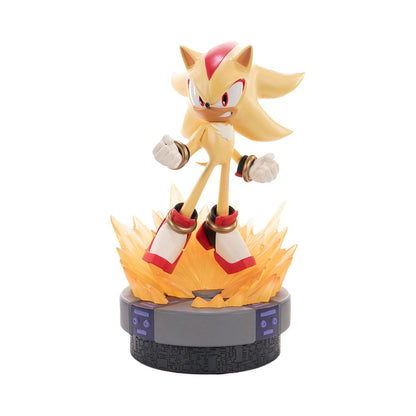 Sonic the Hedgehog The Ultimate Life Form Statue Super Shadow Standard Edition 32 cm Image 1
