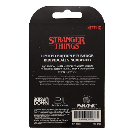 Stranger Things Ansteck-Pin Castle Byers Limited Edition Image 2