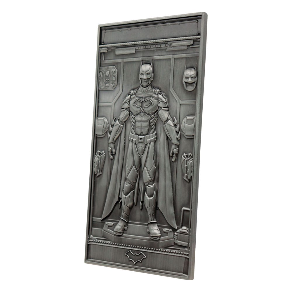DC Comics Metallbarren Batman Armour Limited Edition Image 2