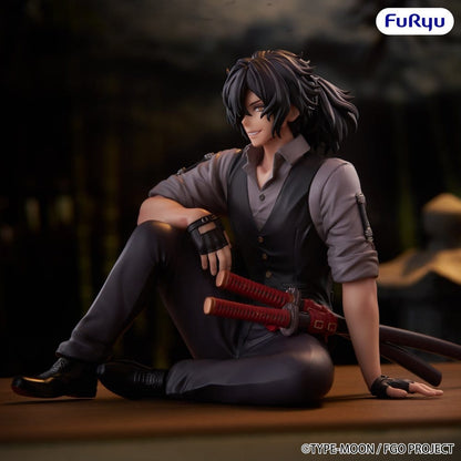 Fate/Grand Order Noodle Stopper PVC Figur Assassin Izou Okada Awesome Dapper Suit 9 cm Image 5