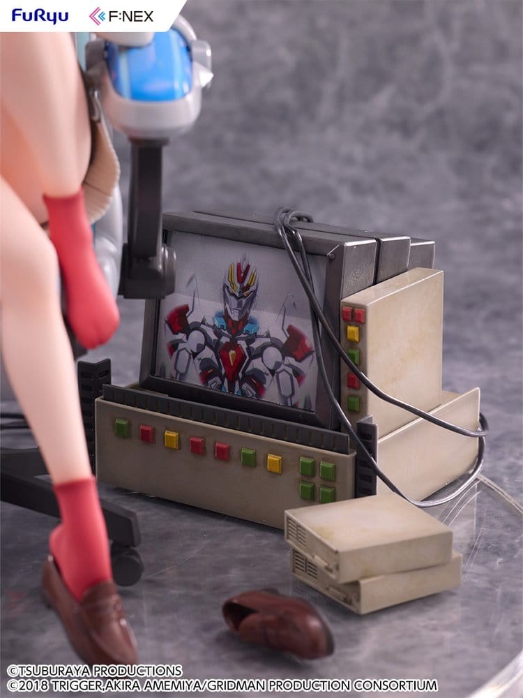 SSSS. Gridman Universe F:NEX PVC Statue Rikka Takarada Gaming Chair Ver. 19 cm Image 5