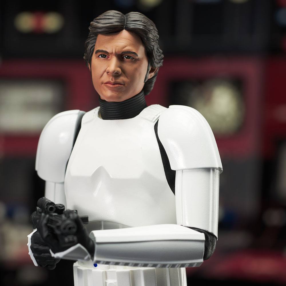 Star Wars Episode IV Milestones Statue 1/6 Han Solo (Stormtrooper Disguise) 40th Anniversary Exclusive 30 cm Image 17