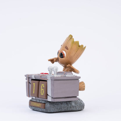 Marvel 3D Ewiger Kalender Groot Death Button 12 cm Image 3