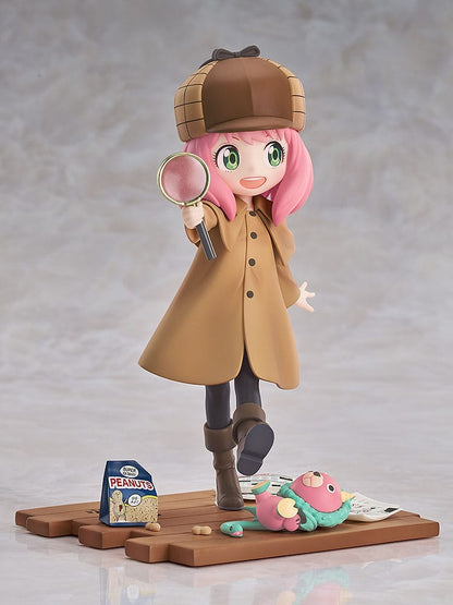 Spy x Family PVC Statue 1/7 Anya Forger: Detective Ver. 17 cm Image 4