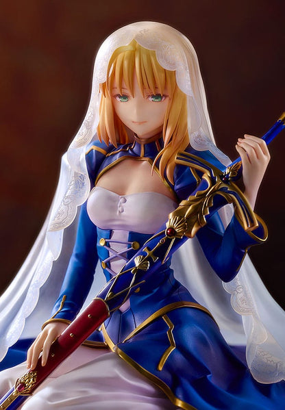 Fate/Grand Order PVC Statue 1/7 Saber Garden of Avalon 14 cm Image 3