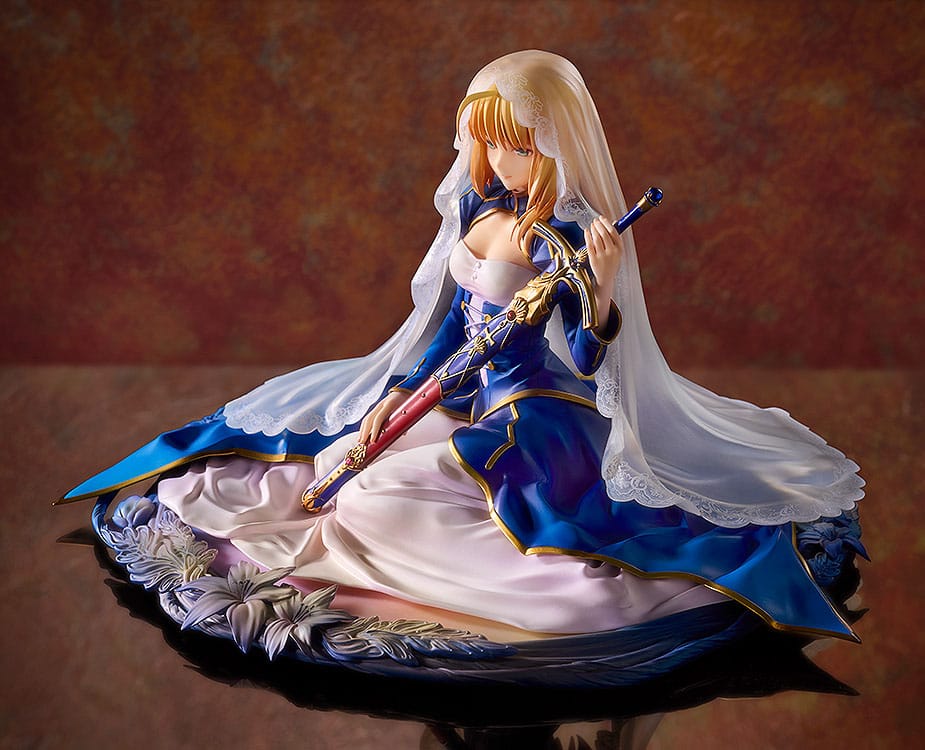 Fate/Grand Order PVC Statue 1/7 Saber Garden of Avalon 14 cm Image 4