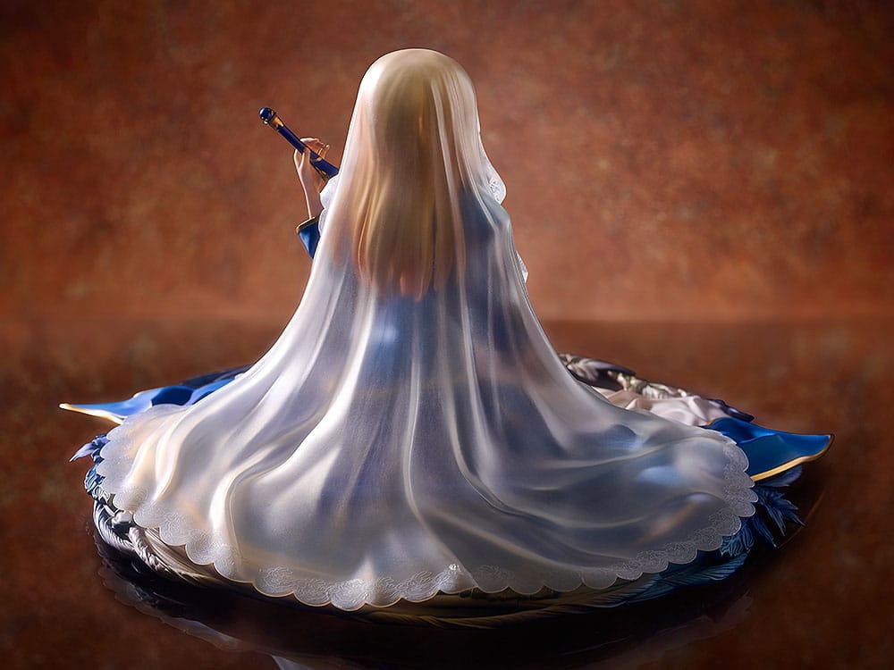 Fate/Grand Order PVC Statue 1/7 Saber Garden of Avalon 14 cm Image 8