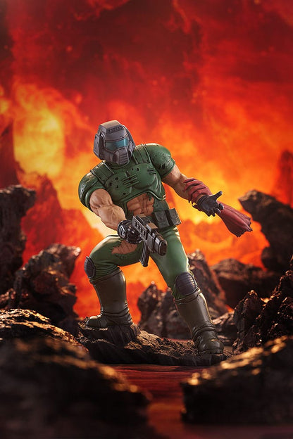 Doom Pop Up Parade PVC Statue Doom Marine 17 cm Image 2