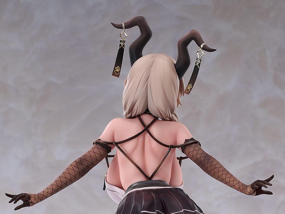 Azur Lane Statue 1/7 Owari: Light Equipment Ver. 26 cm Image 6