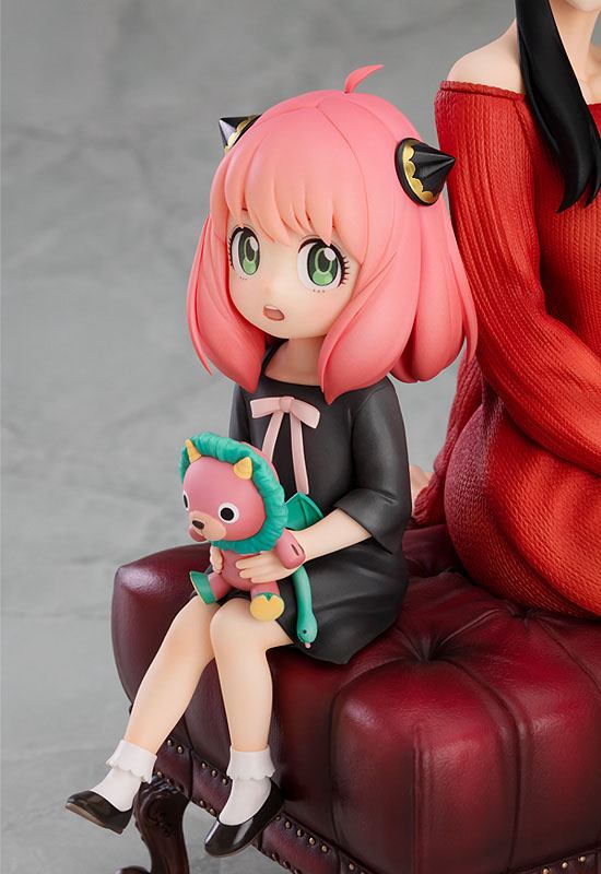 Spy x Family PVC Statue 1/7 Anya & Yor 19 cm Image 6