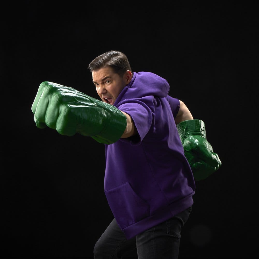 The Incredible Hulk Marvel Legends Premium Roleplay-Fäuste Image 5