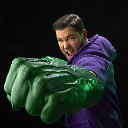 The Incredible Hulk Marvel Legends Premium Roleplay-Fäuste Image 8