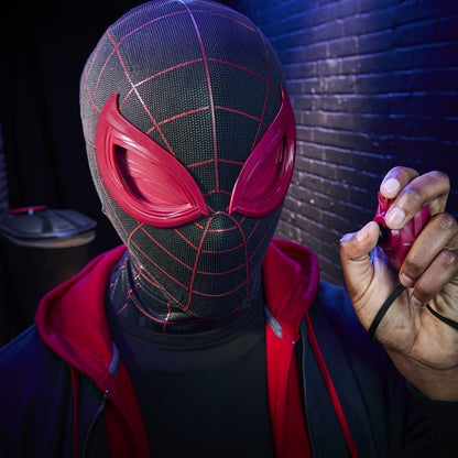 Spider-Man: Miles Morales Marvel Legends Elektronische Maske mit Fernbedienung Image 14