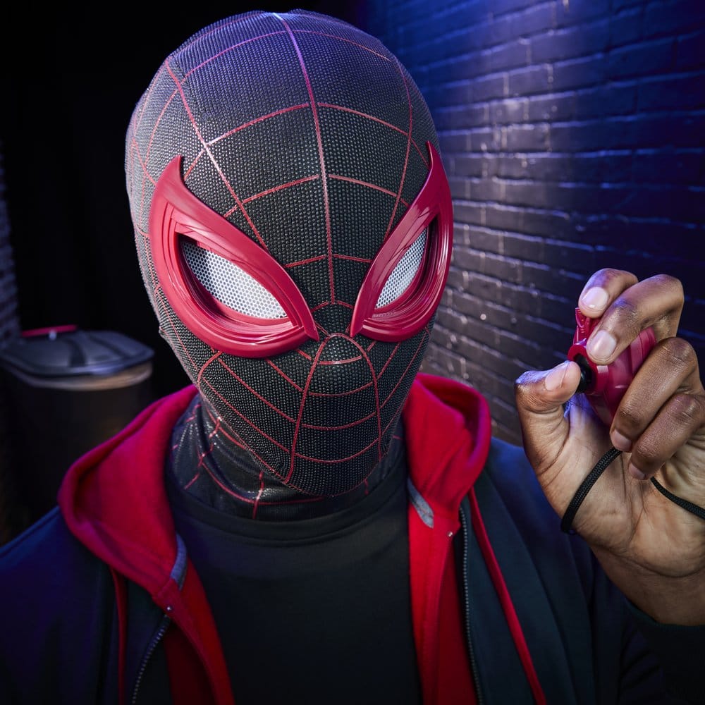 Spider-Man: Miles Morales Marvel Legends Elektronische Maske mit Fernbedienung Image 15