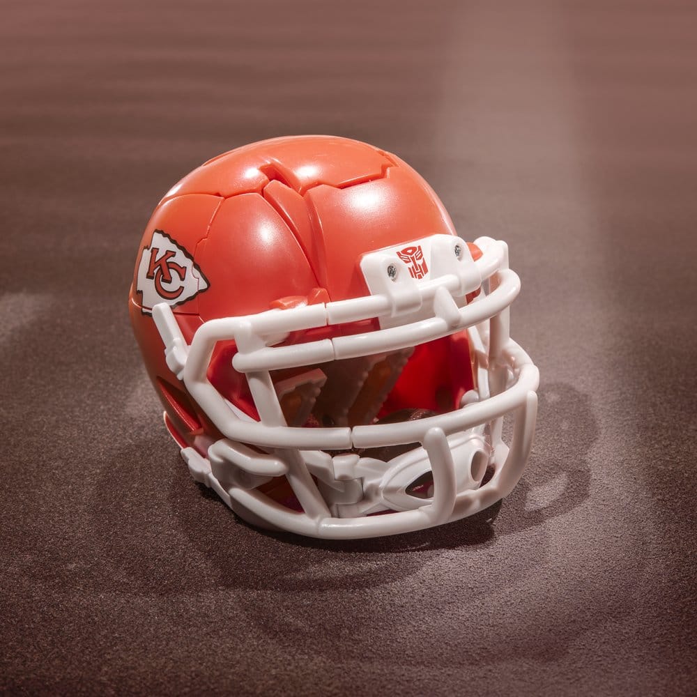 Transformers x NFL Actionfigur Kansas City Chiefs: KC-59 14 cm Image 7
