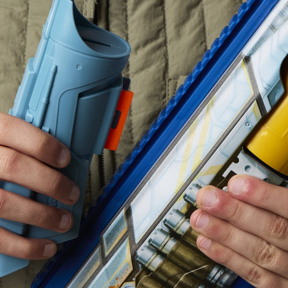 Star Wars: The Mandalorian and Grogu NERF Dart-Blaster The Mandalorian Image 9