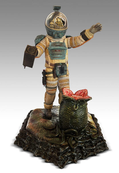 Alien Statue 1/4 Officer Kane 56 cm Image 8