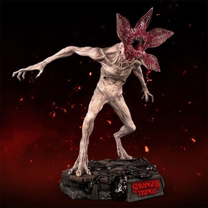 Stranger Things Statue 1/4 Demogorgon 49 cm Image 2