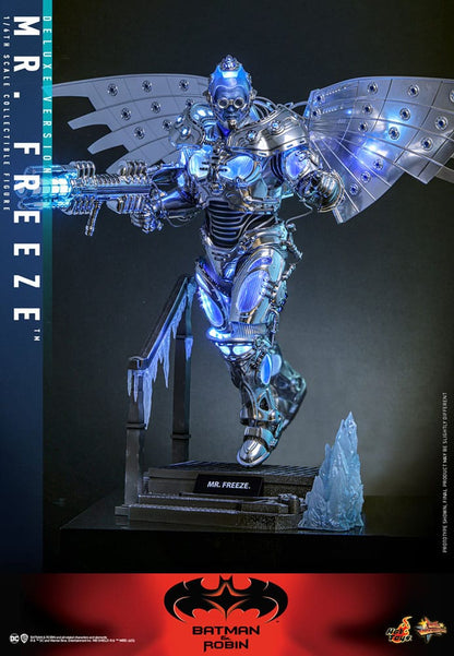 Batman & Robin Movie Masterpiece Actionfigur 1/6 Mr. Freeze Deluxe Version 33 cm Image 4