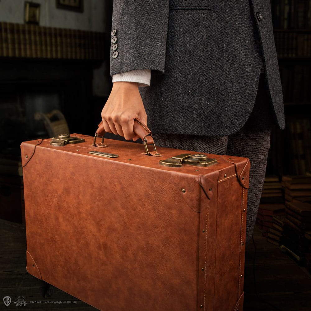 Phantastische Tierwesen Replik 1/1 Newt Scamander Koffer Limited Edition Image 2