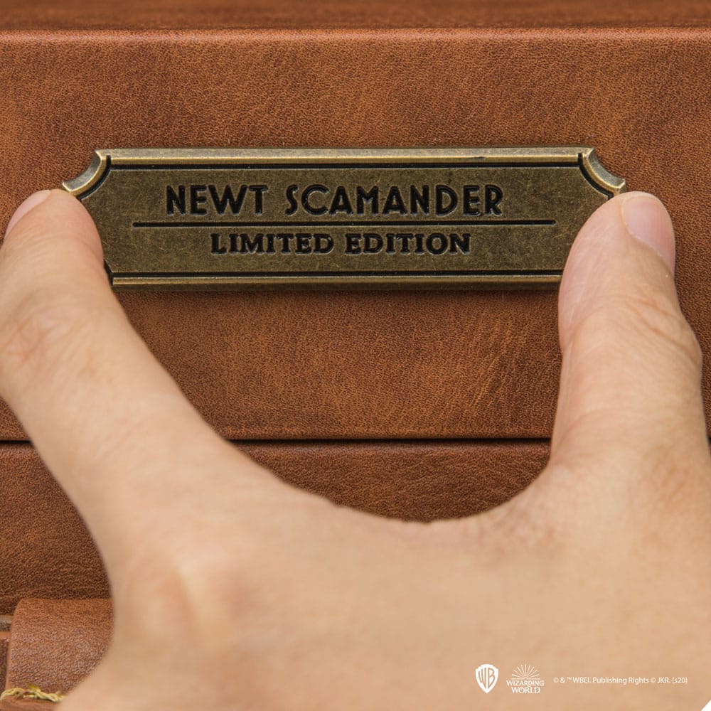 Phantastische Tierwesen Replik 1/1 Newt Scamander Koffer Limited Edition Image 13