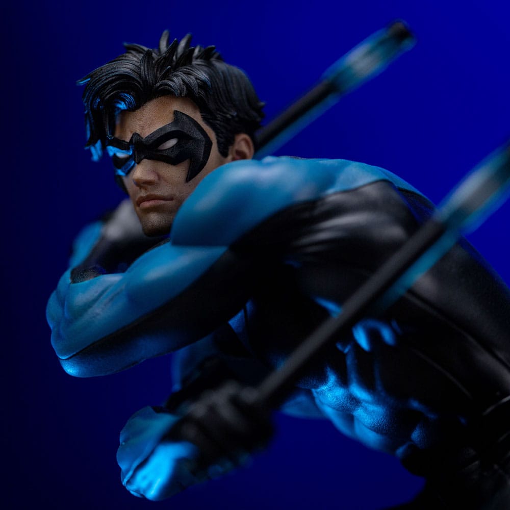 DC Comics Art Scale Statue 1/10 Nightwing 27 cm Image 11