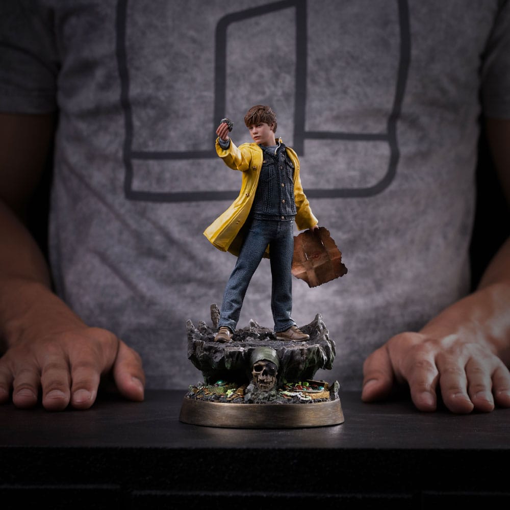 Die Goonies Art Scale Statue 1/10 Mikey Walsh (40th anniversary) 21 cm Image 11