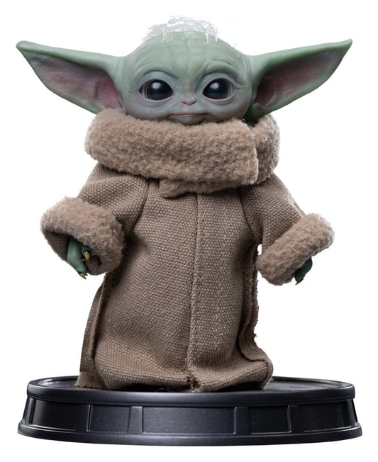 The Mandalorian & Grogu Grogu Collection Statue Grogu Always Curious Image 1