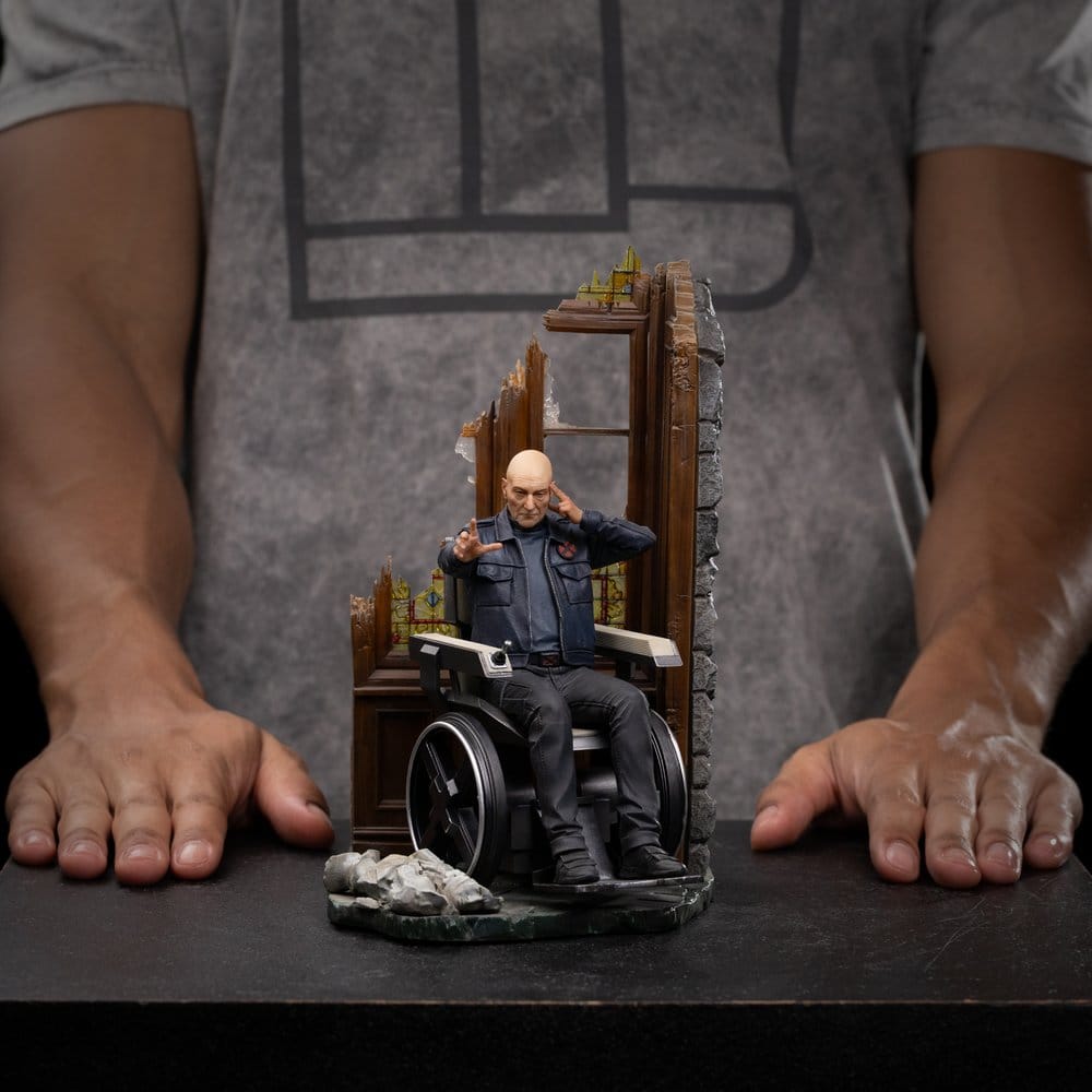 Avengers: Doomsday Art Scale Statue 1/10 Professor Xavier 30 cm Image 13