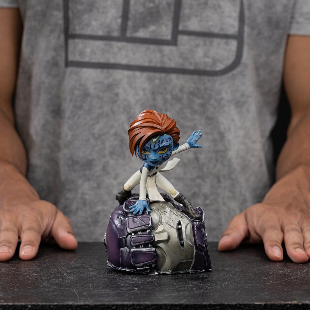Avengers: Doomsday MiniCo Minifigur Mystique (Raven Darkhölme) 16 cm Image 5