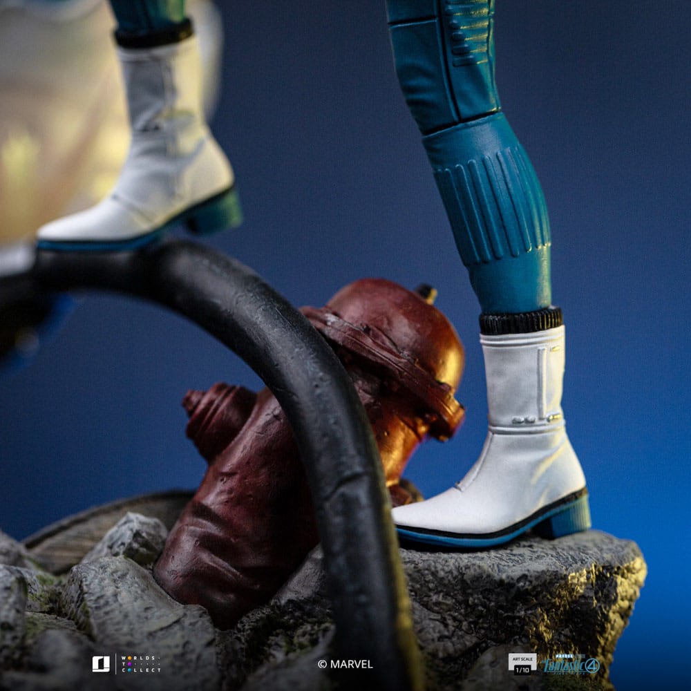 Fantastic Four Art Scale Statue 1/10 Invisible Woman and Franklin 28 cm Image 5