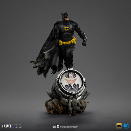 DC Comics BDS Art Scale Statue 1/10 Batman Deluxe (Black Version Exclusive) heo EU Exclusive 30 cm Image 7
