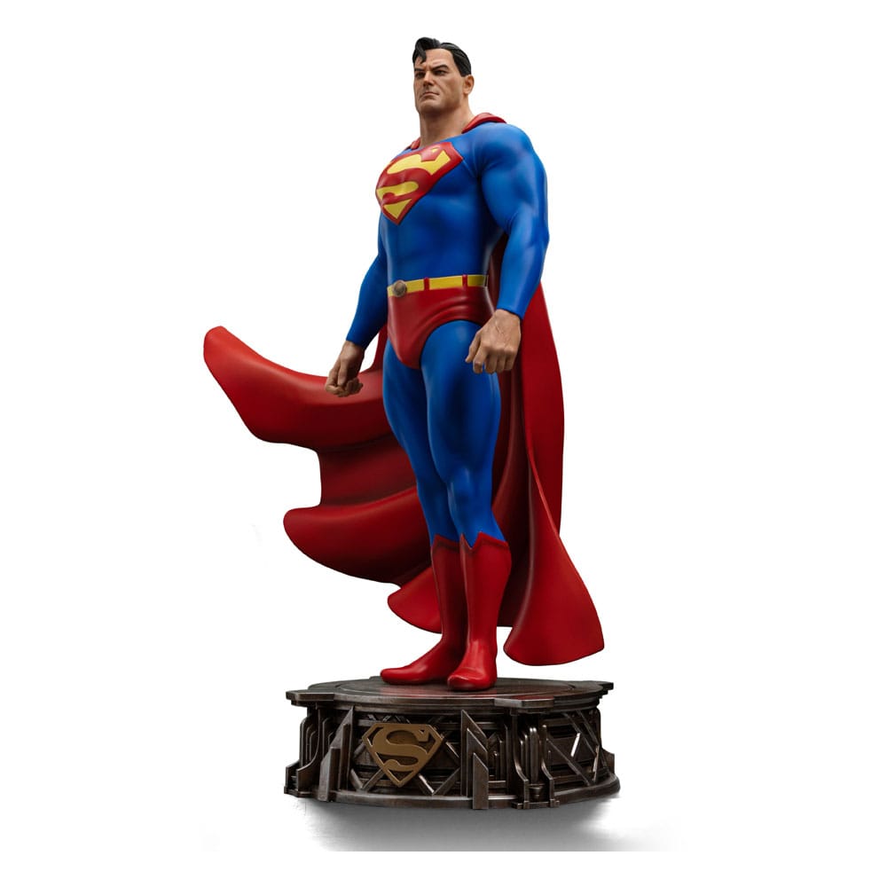 DC Comics Legacy Replica Statue 1/4 Superman DC Trinity 57 cm Image 3