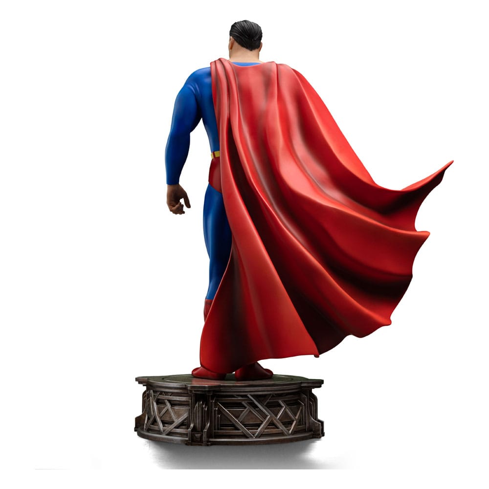DC Comics Legacy Replica Statue 1/4 Superman DC Trinity 57 cm Image 4
