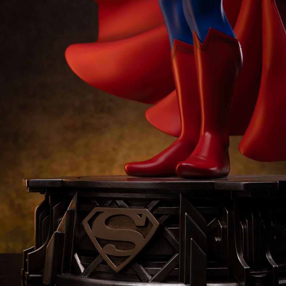 DC Comics Legacy Replica Statue 1/4 Superman DC Trinity 57 cm Image 7