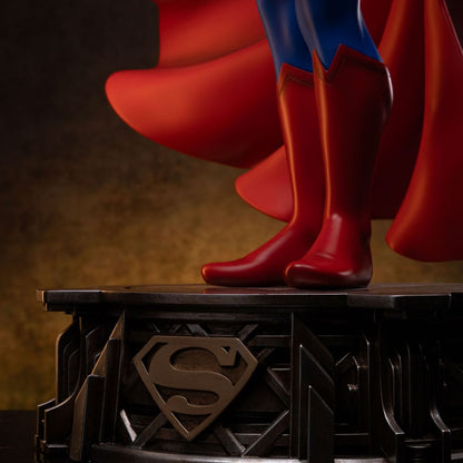 DC Comics Legacy Replica Statue 1/4 Superman DC Trinity 57 cm Image 7