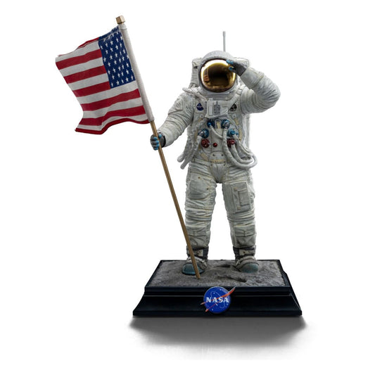 NASA Art Scale Statue 1/10 Apollo 11 Astronaut 23 cm Image 1