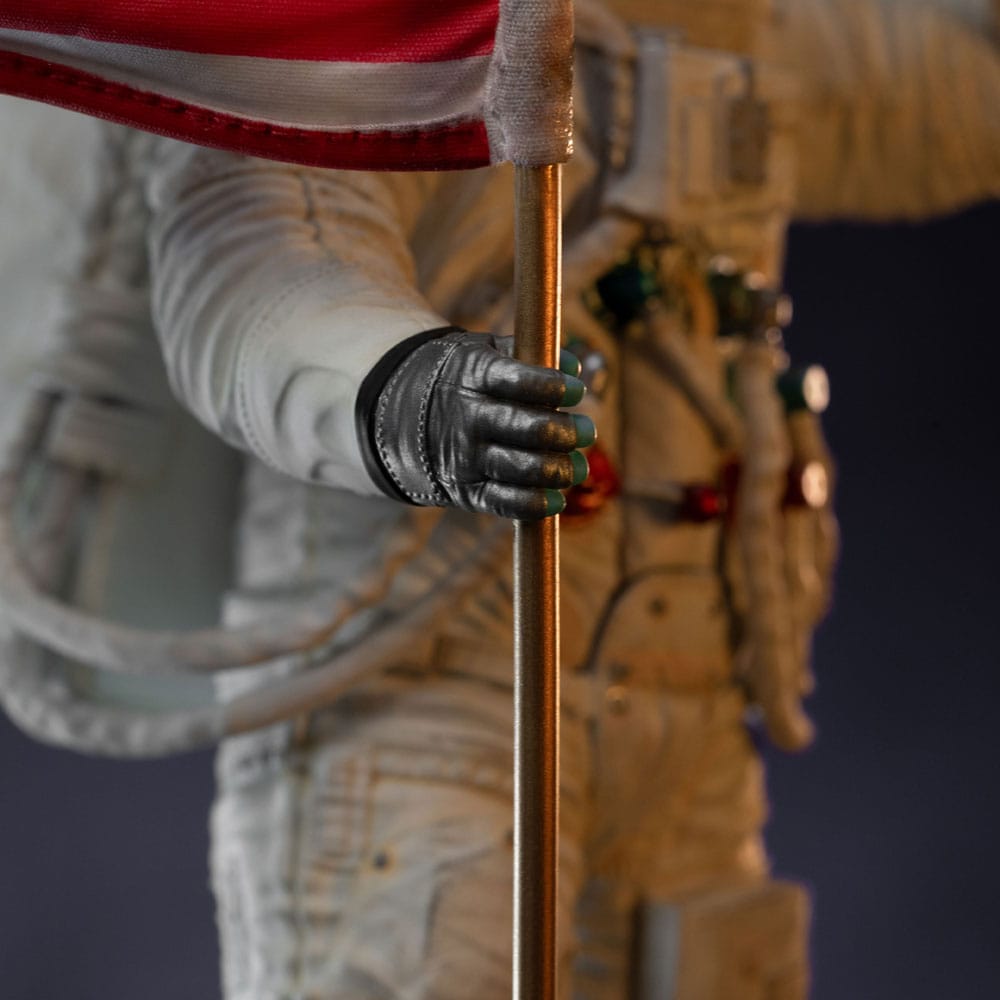 NASA Art Scale Statue 1/10 Apollo 11 Astronaut 23 cm Image 8
