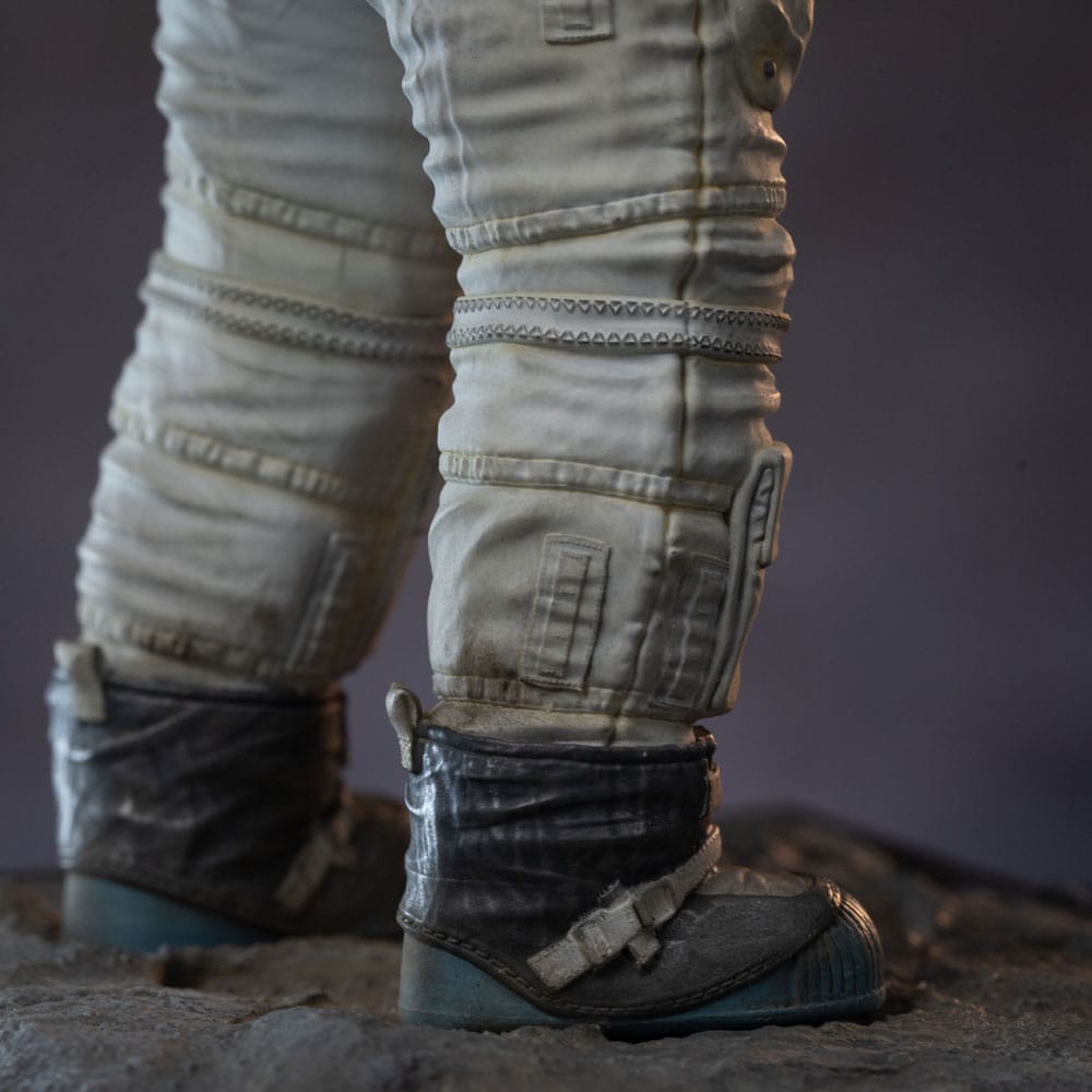 NASA Art Scale Statue 1/10 Apollo 11 Astronaut 23 cm Image 9