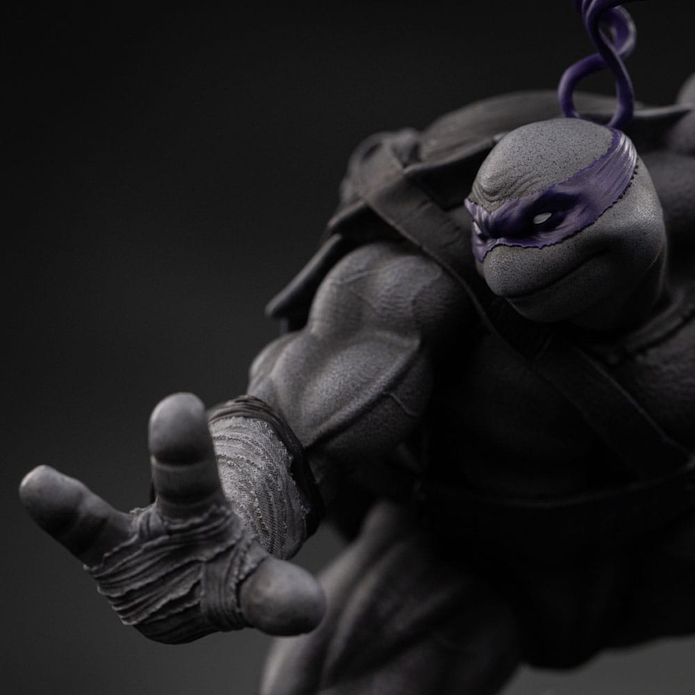 Teenage Mutant Ninja Turtles Art Scale Statue 1/10 Donatello Black and White Variant 26 cm heo exclusive Image 9