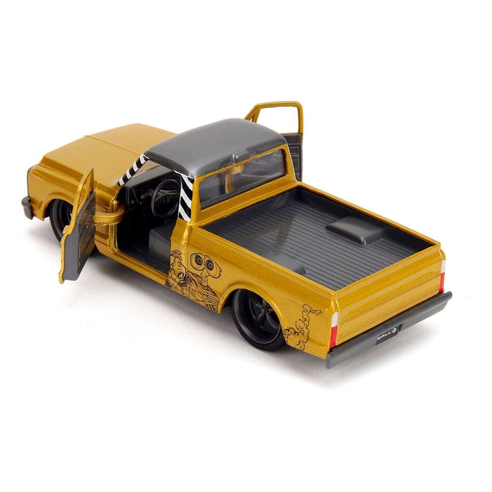 Disney Diecast Modell 1/32 Datsun 510 Wall E Image 4