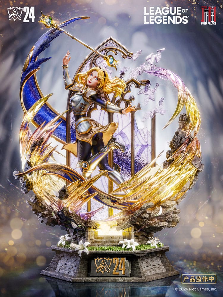 League of Legends Statue Lux 42 cm Image 6