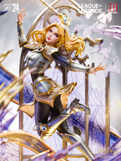 League of Legends Statue Lux 42 cm Image 7