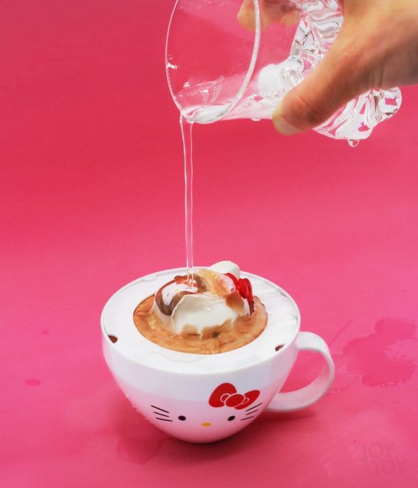 Sanrio Squishy Figuren Hello Kitty Cappuccino Display (8) Image 4