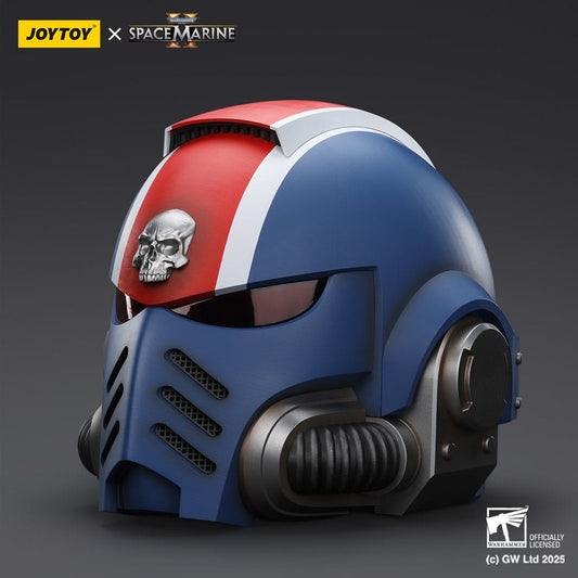 Warhammer 40,000: Space Marine 2 Replik Ultramarines Lieutenant Titus Helm 30 cm Image 2