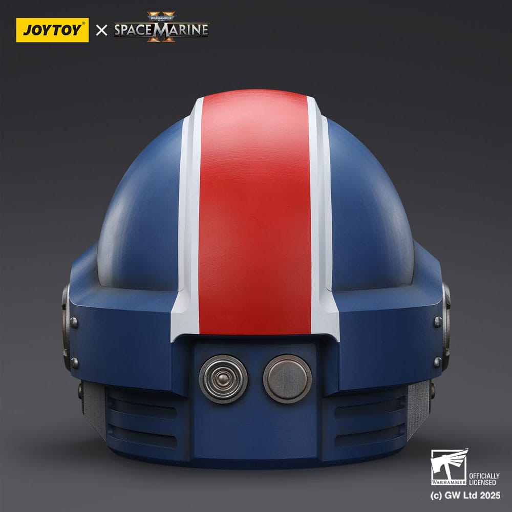 Warhammer 40,000: Space Marine 2 Replik Ultramarines Lieutenant Titus Helm 30 cm Image 4
